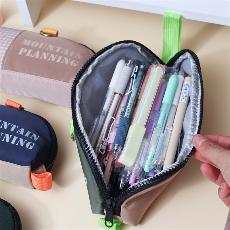 MK-8044 Triangle Canvas Pen Bag Handheld Canvas Pencil Bag Multi-functional Stationery Schoolbag 01