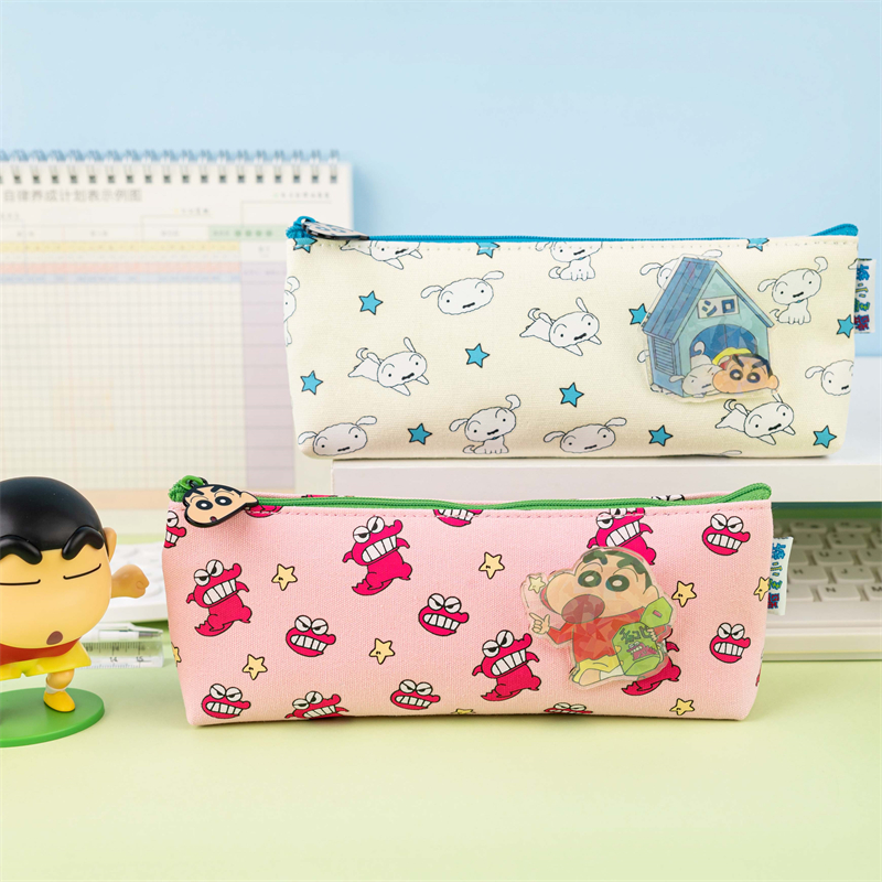 MK-8390 Crayon Shin Chan Big Triangle Canvas Pencil Bag Big Capacity Pen Bag Handheld Multi-functional Stationery Schoolbag (7)လုံး၊