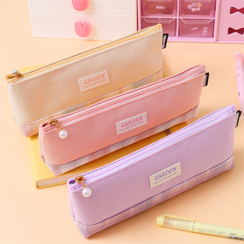 Secret Garden Joint Triangle Pencil bag04